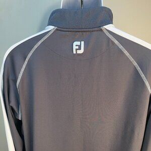 FootJoy FJ Men's gray and white performance 1/2 zip Jacket EUC M long sleeve